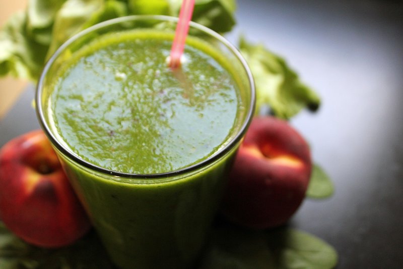 Spirulinu môžete užívať aj v smoothie