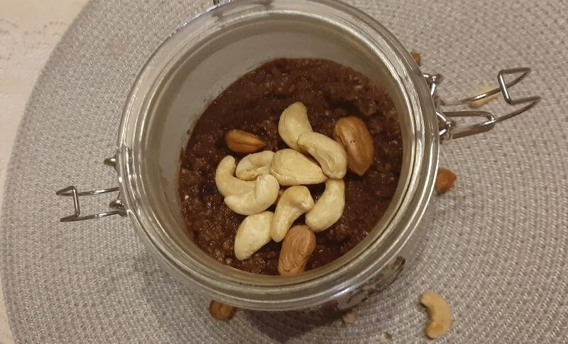 Keto nutella z lieskových orechov, k