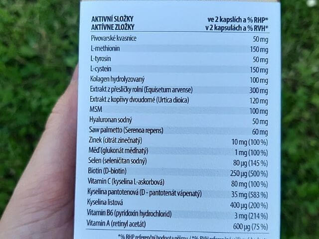 Podrobné zloženie kapsúl je uvedené na bočnej strane krabičky 