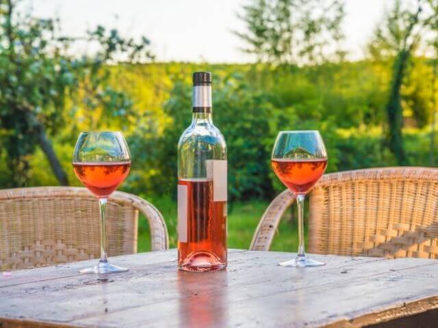 Víno Chardonnay Rosé 