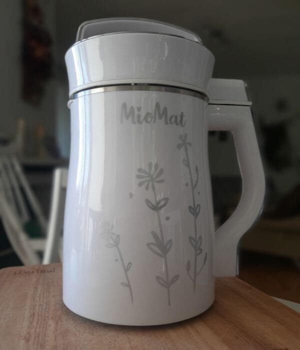 MioMat s dizajnom kvetiniek