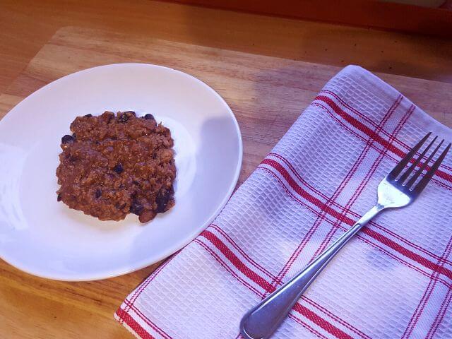 hotové jedlo chilli sin carne na tanieri